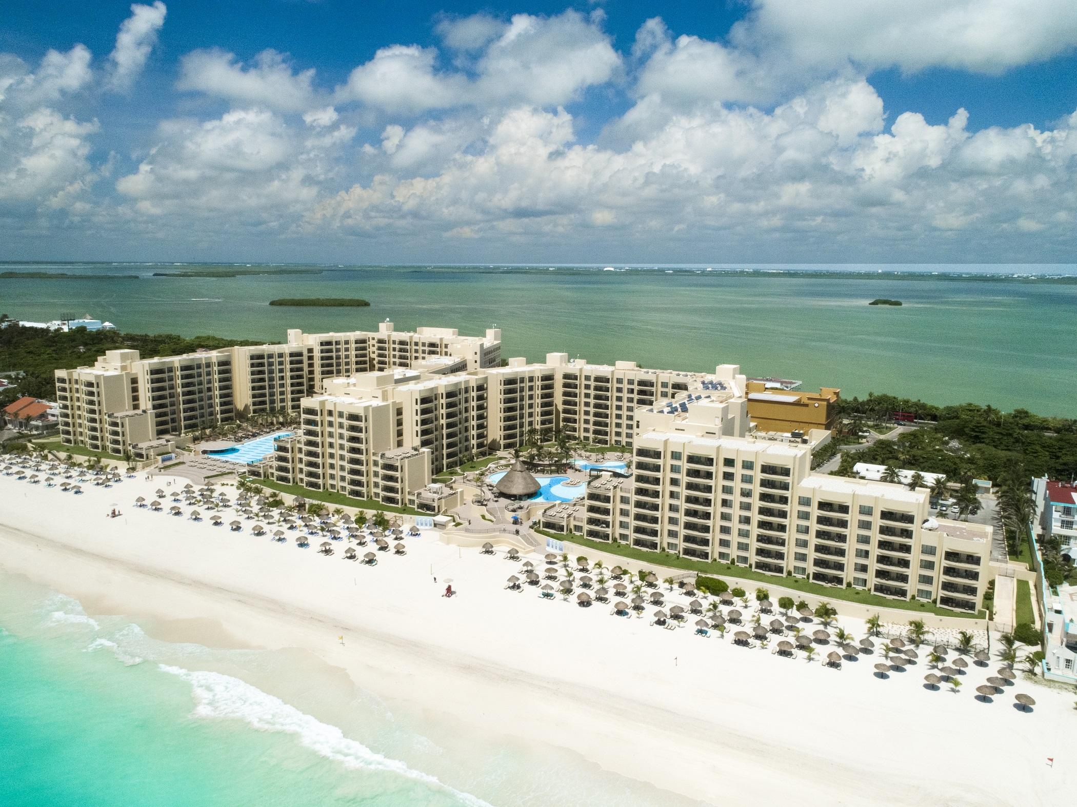 The Royal Sands Resort & Spa Cancún Exterior foto