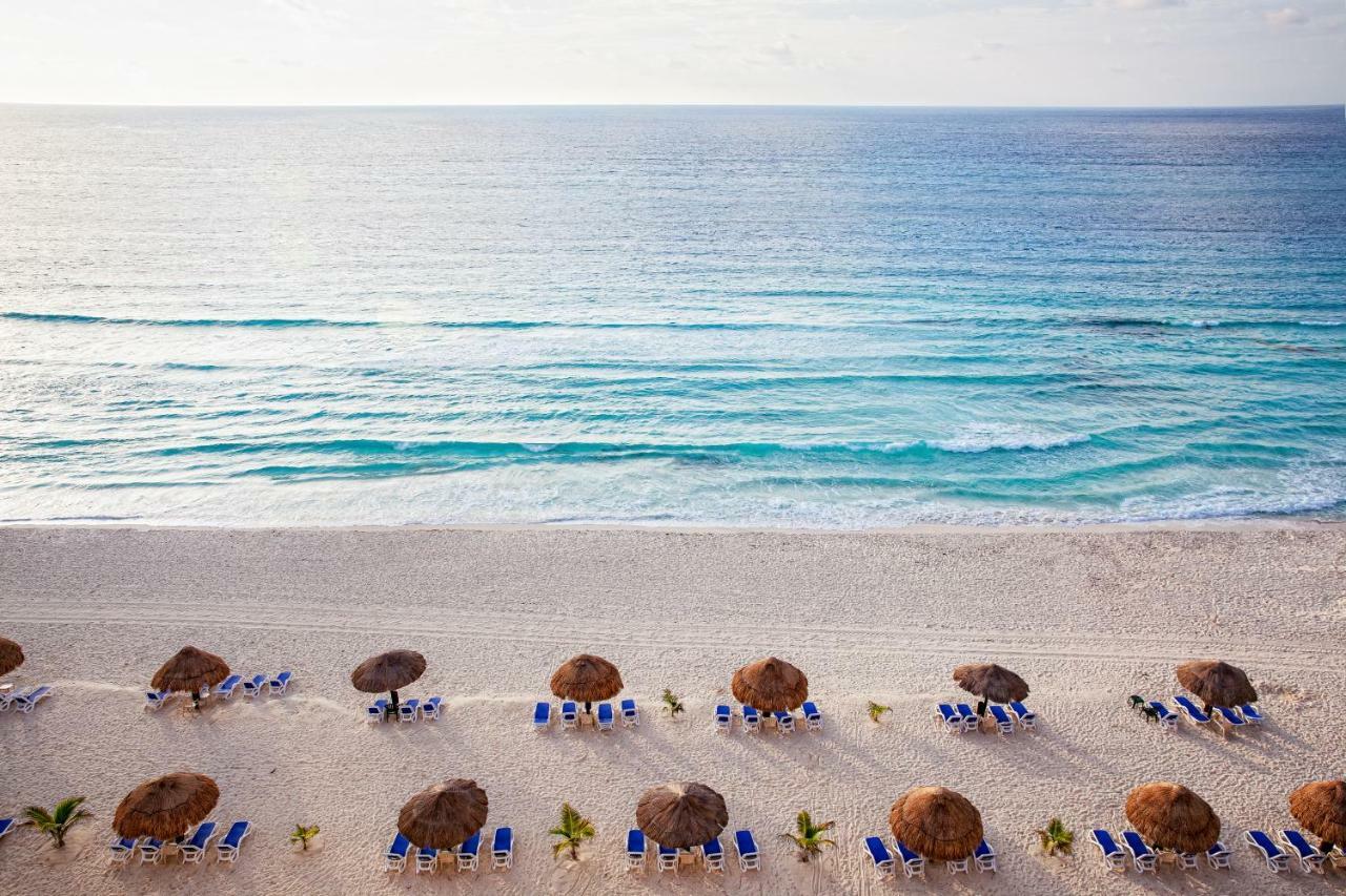The Royal Sands Resort & Spa Cancún Exterior foto